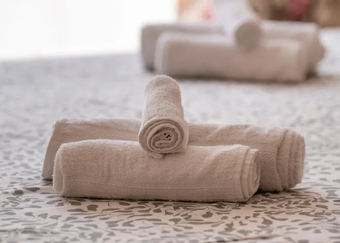 Boho With Private Parking Space